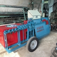 Máy bẻ đai sắt mini bánh xe kéo lớn